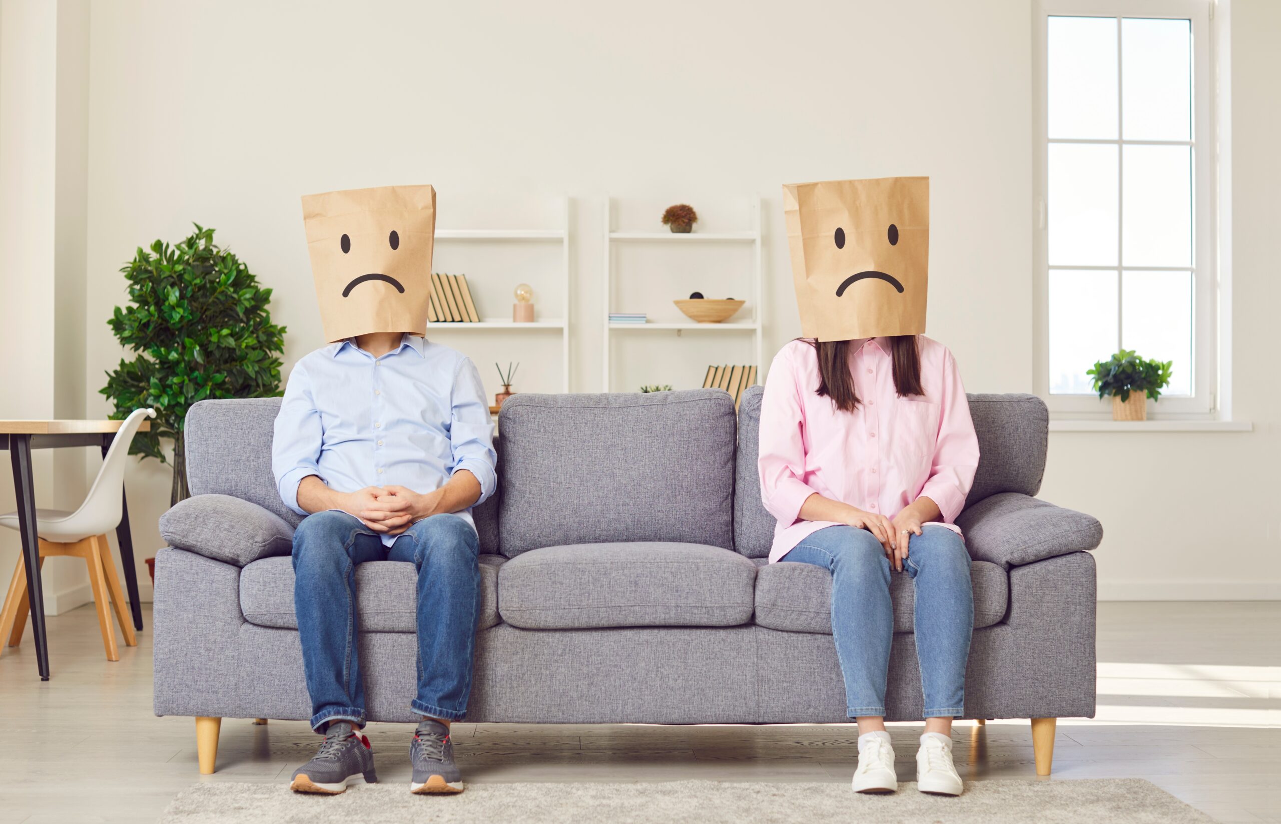 Couple engaged in RLT losing strategies